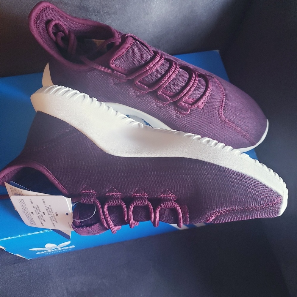 🎉 Adidas Womens Tubular Sneakers - Picture 2 of 4